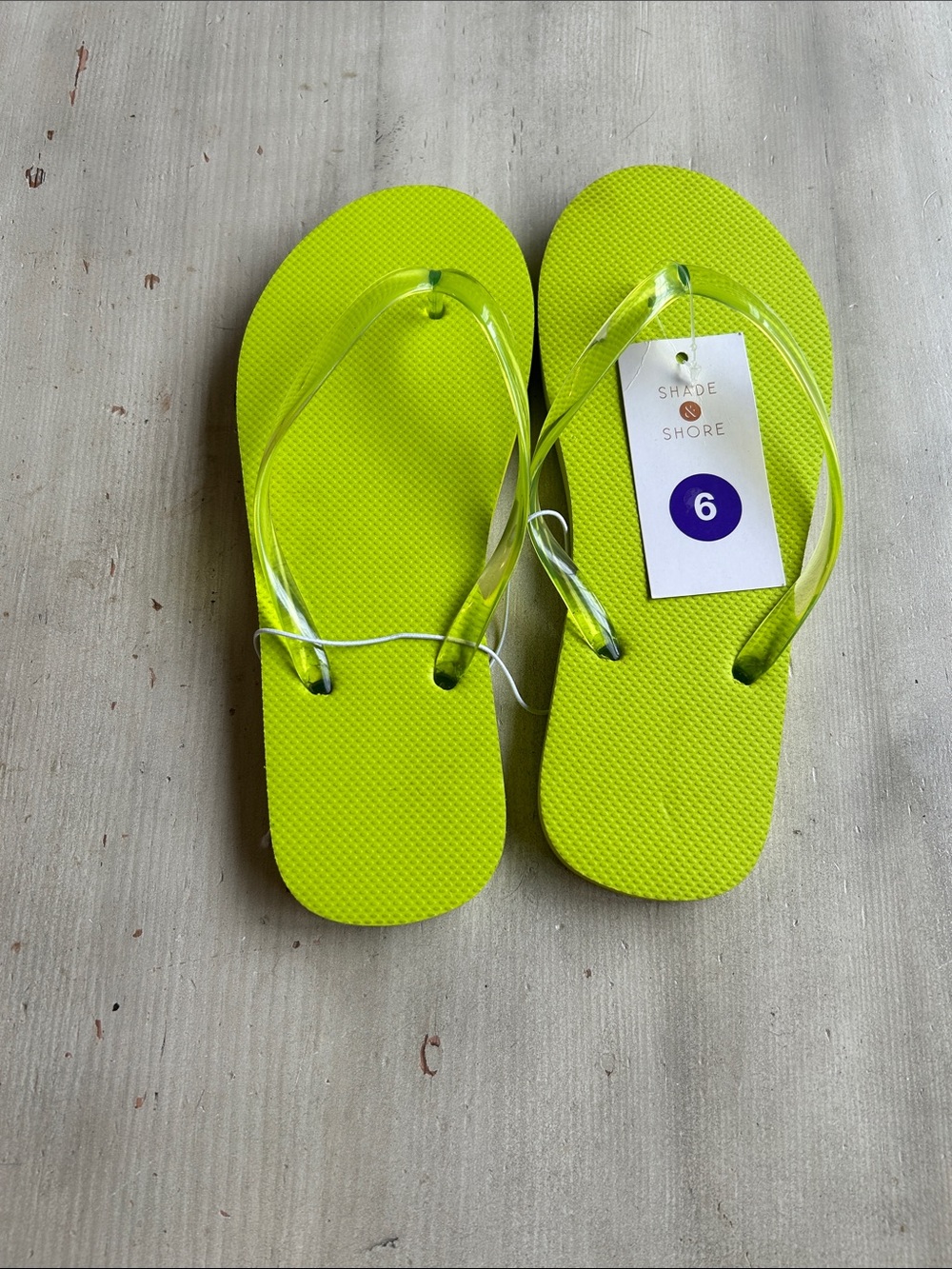 Shade & Shore Women's Neon Lime Flip Flop.
